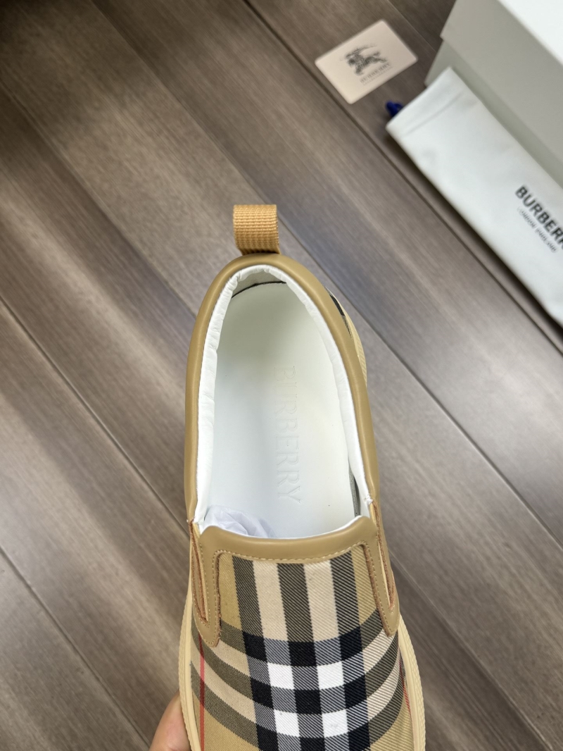 Burberry Sneakers